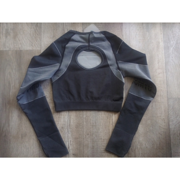 Gymshark Turbo Seamless Crop Top Black - Picture 3 of 6